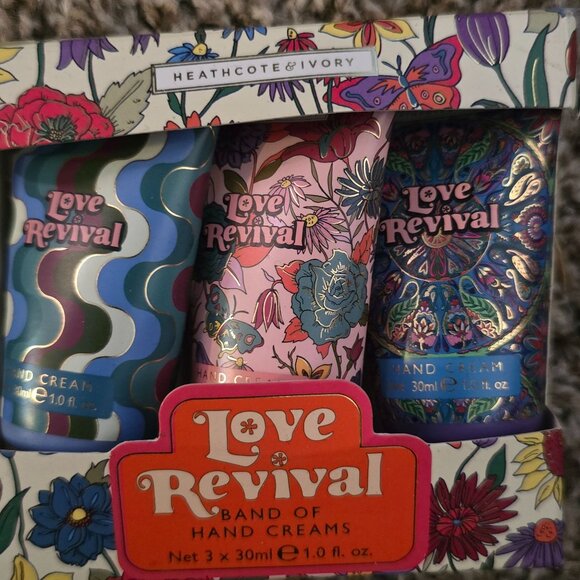 Heathcote & Ivory Hand Cream Gift Set Assortment Love Revival & Artists Journey - Picture 2 of 5